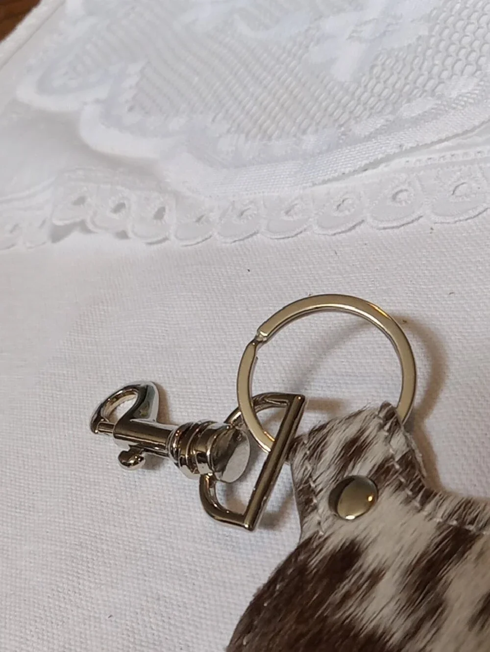 Cowhide Round Keychain HOH Silver Hardware